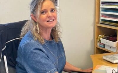 Crona sköter skolans löner: ”Tryggt och säkert”